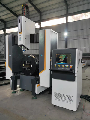 el proceso del tubo de la fuente de energía 6000w trabaja a máquina la máquina del CNC del laser