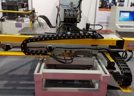 40 mm espesor de la placa de perforación conexión de la torre máquina de perforación de la placa hidráulica CNC 4 estaciones de matriz