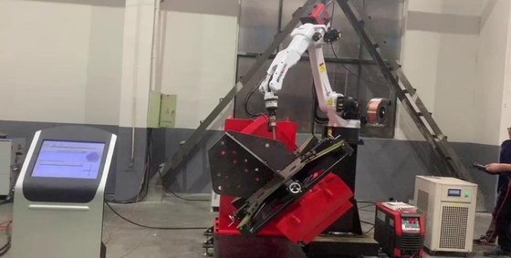 Robot de soldadura de alta precisión para soldadura de pie de torre de estructura de acero