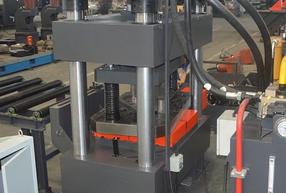 QJ20 Máquina hidráulica de corte de ángulos para el corte de ángulos con cambio de matrices para el marcado y el perforado
