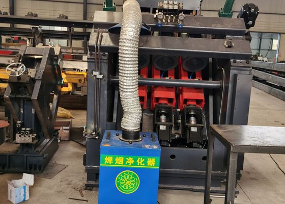 Máquina de línea angular CNC JNC2532 y JNC2532G para movimiento CNC holístico y perforación precisa de agujeros en la industria de torres de acero angular