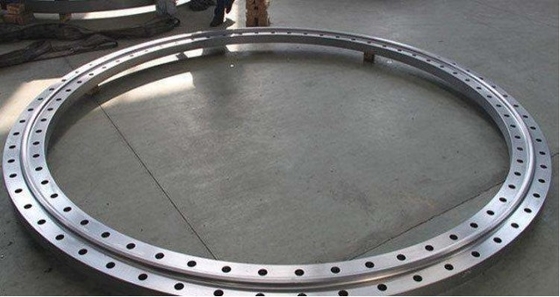 3000*3000 Tamaño de la pieza de trabajo BT50 Máquina de perforación de placas CNC 30 KW Potencia del motor del eje servo