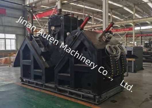 Máquina de línea angular CNC de automatización con diámetro de perforación de 40 mm, husillo de perforación con cono BT40