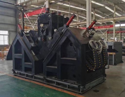 Máquina cónica BT40 de perforación y marcado de ángulo CNC de alta velocidad con husillo de perforación para torre