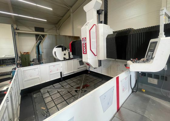 Perforadora de alta velocidad del CNC del tamaño del objeto de 2000x2000m m para las placas y las hojas de tubo