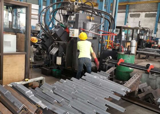 14x10x19mm Tamaño de caracteres Máquina de línea de ángulo CNC con módulos de corte de marcado de punción