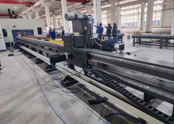 Nueva línea de producción CNC para taladrado, corte y fresado de vigas de acero para estructuras de perfil H