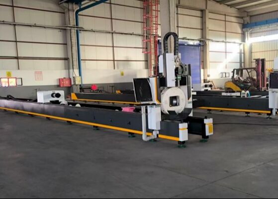 300 mm X Eje Itinerario Máquina de corte de tubos láser CNC Línea ≤30 mm Largura a medida