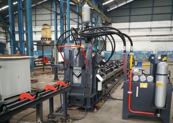2200/4300KN Fuerza de corte de la serie JNC CNC máquina de marcado y corte por punción para ángulos