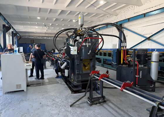 Punzonadora industrial de perforación máxima del ángulo del CNC de Φ26х20mm con la marca automática