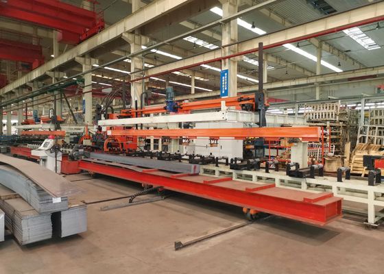Línea de producción de punzamiento CNC de placas planas de vigas longitudinales de vehículos pesados