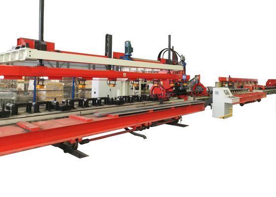 Máquina de punzonado CNC para chapa metálica de 35 toneladas para viga longitudinal automotriz, tamaño de pieza de trabajo 15000x380 mm