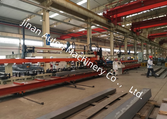 4-9mm espesor de la placa de la viga del camión línea de producción de punción CNC 4000-12000 mm longitud de la pieza de trabajo