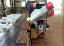 Velocidad de fresado de 100-1500 mm/min. Máquina de fresado de cabeza de doble accionamiento de doble potencia