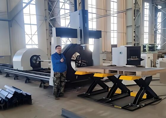 Máquina de procesamiento de tubos láser CNC modelo LC2412 para tubos de carbono/acero inoxidable
