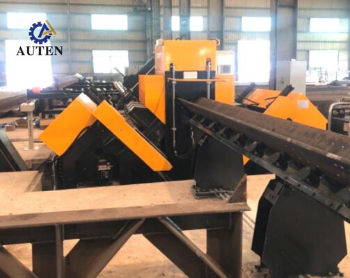 Máquina de perforación y marcado de ángulo CNC de primera calidad con carga automática
